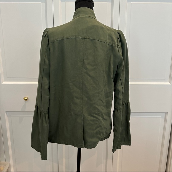 Hinge Green Ruffle Hem Utility Jacket - Picture 6 of 7